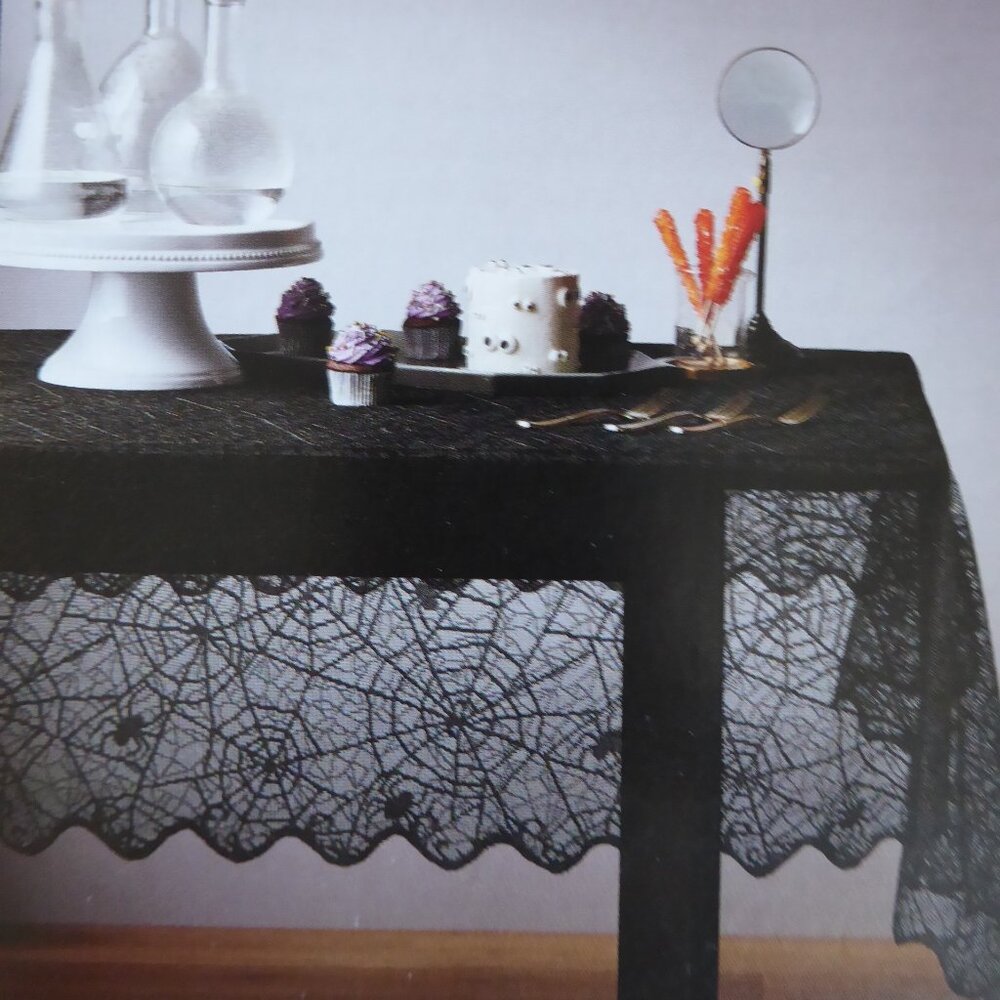 NEW HYDE AND EEK HALLOWEEN BLACK SPIDERWEB TABLECLOTH OBLONG 60” x 84”